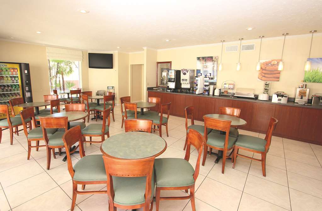 La Quinta By Wyndham Clearwater